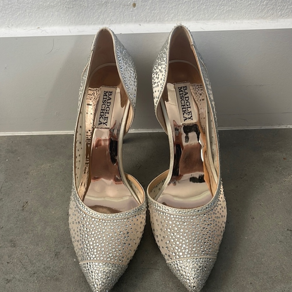 Badgley Mischka Studded Heel. Size 8